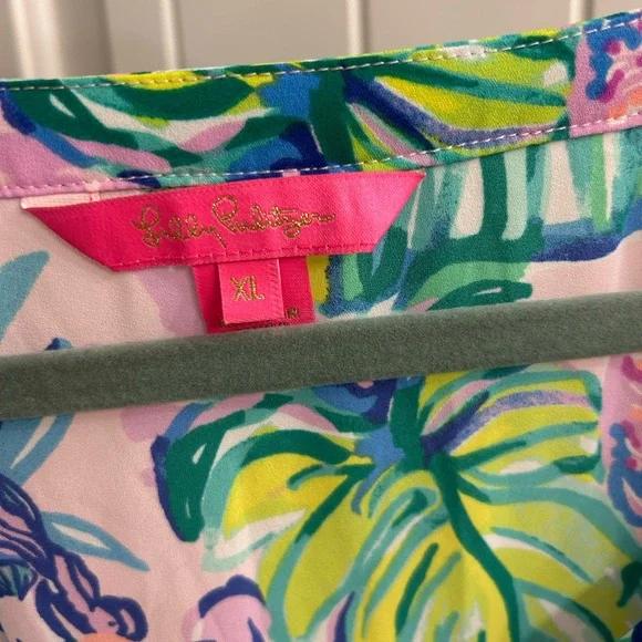 Lilly Pulitzer Mermaid in the Shade - Picture 7 of 8